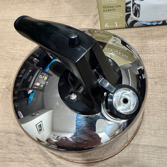 Revere Ware Stainless Steel Copper Bottom 6 Cup Whistling Tea Kettle 3511217 - Picture 5 of 16